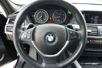 BMW X5, 3.0, 180 kW, diesel, automatic, four-wheel drive