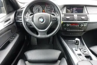 BMW X5, 3.0, 180 kW, diesel, automatic, four-wheel drive