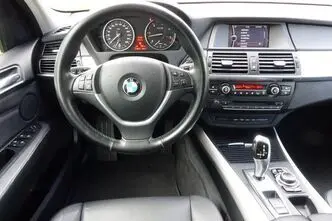 BMW X5, 3.0, 180 kW, diesel, automatic, four-wheel drive