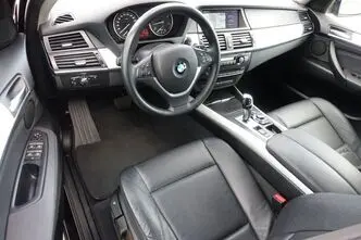 BMW X5, 3.0, 180 kW, diesel, automatic, four-wheel drive