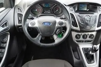 Ford Focus, 1.6, 70 kW, diesel, manual, front-wheel drive