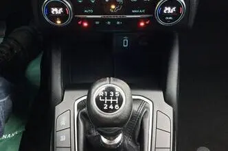 Ford Focus, 1.5, 88 kW, diesel, manual, front-wheel drive