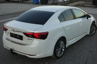 Toyota Avensis, 2.0, 105 kW, diesel, manual, front-wheel drive