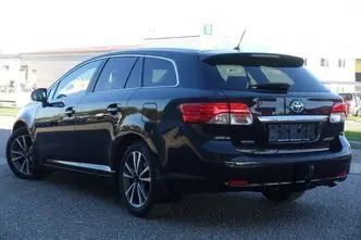Toyota Avensis, 2.0, 91 kW, diesel, manual, front-wheel drive