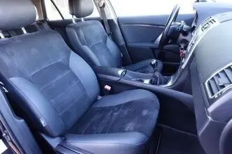 Toyota Avensis, 2.0, 91 kW, diesel, manual, front-wheel drive