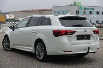 Toyota Avensis, 2.0, 105 kW, diesel, manual, front-wheel drive