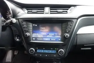 Toyota Avensis, 2.0, 105 kW, diesel, manual, front-wheel drive