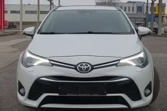 Toyota Avensis, 2.0, 105 kW, diesel, manual, front-wheel drive