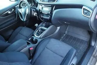 Nissan Qashqai, 1.5, 81 kW, diesel, manual, front-wheel drive