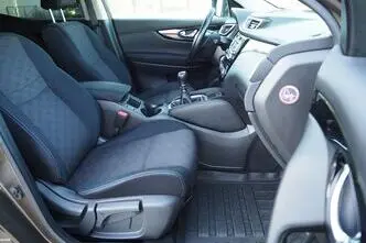 Nissan Qashqai, 1.5, 81 kW, diesel, manual, front-wheel drive