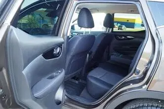 Nissan Qashqai, 1.5, 81 kW, diesel, manual, front-wheel drive
