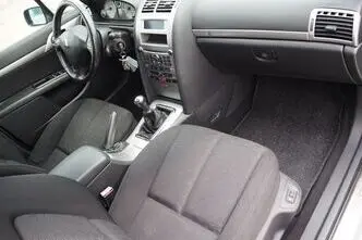 Peugeot 407, 1.6, 80 kW, diesel, manual, front-wheel drive