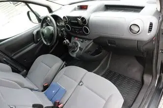 Peugeot Partner, 1.6, 66 kW, diesel, manual, front-wheel drive