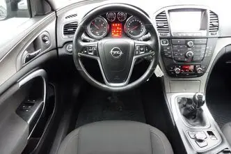 Opel Insignia, 2.0, 96 kW, дизель, механическая, передний привод