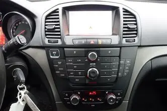 Opel Insignia, 2.0, 96 kW, дизель, механическая, передний привод