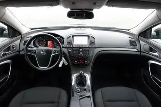 Opel Insignia, 2.0, 96 kW, дизель, механическая, передний привод