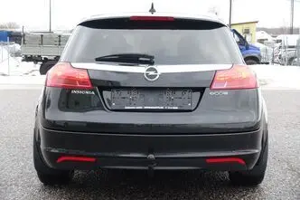 Opel Insignia, 2.0, 96 kW, дизель, механическая, передний привод