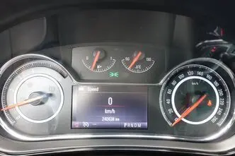 Opel Insignia, 2.0, 120 kW, дизель, автомат, полный привод
