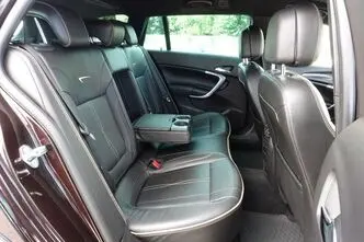 Opel Insignia, 2.0, 120 kW, дизель, автомат, полный привод