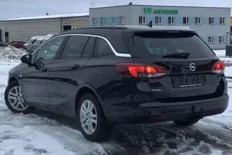 Opel Astra, 1.6, 100 kW, дизель, механическая, передний привод