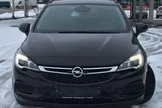 Opel Astra, 1.6, 100 kW, дизель, механическая, передний привод