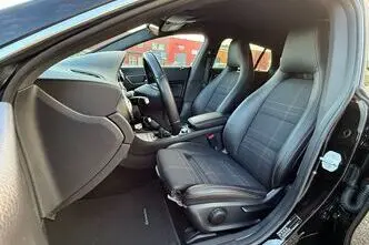 Mercedes-Benz CLA 200, 2.1, 100 kW, diesel, manual, front-wheel drive