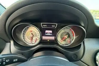 Mercedes-Benz CLA 200, 2.1, 100 kW, diesel, manual, front-wheel drive