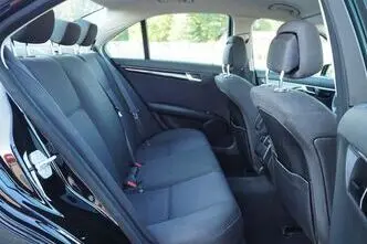 Mercedes-Benz C 200, 2.1, 100 kW, diisel, manuaal, tagavedu