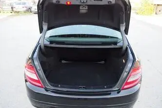 Mercedes-Benz C 200, 2.1, 100 kW, diisel, manuaal, tagavedu