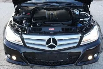 Mercedes-Benz C 200, 2.1, 100 kW, diisel, manuaal, tagavedu