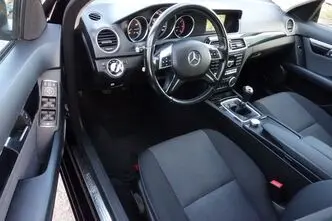 Mercedes-Benz C 200, 2.1, 100 kW, diisel, manuaal, tagavedu