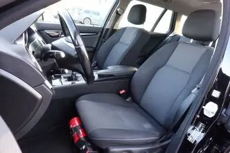 Mercedes-Benz C 200, 2.1, 100 kW, diisel, manuaal, tagavedu