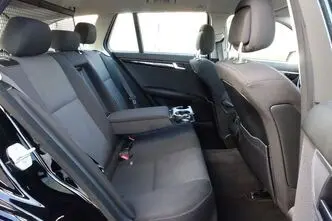 Mercedes-Benz C 200, 2.1, 100 kW, diisel, manuaal, tagavedu