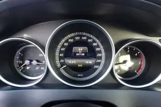 Mercedes-Benz C 200, 2.1, 100 kW, diisel, manuaal, tagavedu