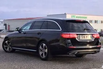 Mercedes-Benz E 220, 2.0, 143 kW, diesel, automatic, rear-wheel drive