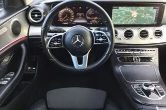 Mercedes-Benz E 220, 2.0, 143 kW, diesel, automatic, rear-wheel drive