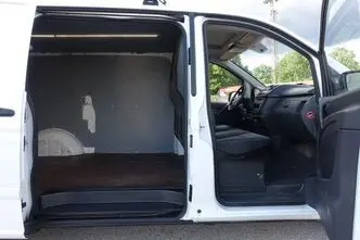 Mercedes-Benz Vito, 2.1, 100 kW, diesel, manual, rear-wheel drive
