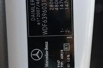 Mercedes-Benz Vito, 2.1, 100 kW, diesel, manual, rear-wheel drive