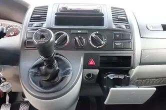 Volkswagen Transporter, 2.0, 75 kW, дизель, механическая, передний привод
