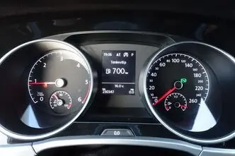 Volkswagen Touran, 2.0, 85 kW, дизель, автомат, передний привод
