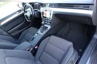 Volkswagen Passat, 2.0, 110 kW, diesel, automatic, front-wheel drive