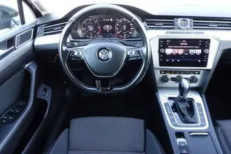 Volkswagen Passat, 2.0, 110 kW, diesel, automatic, front-wheel drive