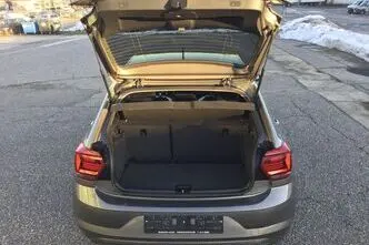 Volkswagen Polo, 1.6, 70 kW, дизель, механическая, передний привод