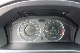 Volvo S80, бензин, автомат, передний привод