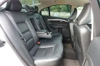 Volvo S80, бензин, автомат, передний привод
