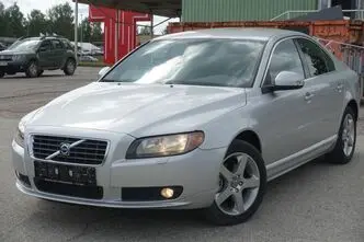 Volvo S80, бензин, автомат, передний привод