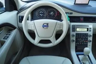 Volvo S80, 2.4, 129 kW, дизель, механическая, передний привод