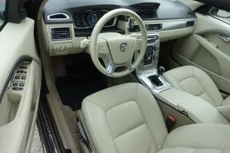 Volvo V70, 2.0, 120 kW, дизель, механическая, передний привод