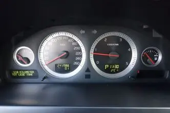 Volvo XC90, 2.4, 147 kW, diesel, automatic, four-wheel drive