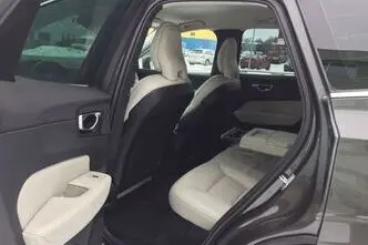 Volvo XC60, 2.0, 140 kW, diesel, automatic, four-wheel drive